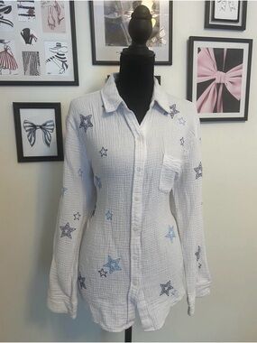 Philosophy White Button-Down Shirt with Blue Star Embroidery